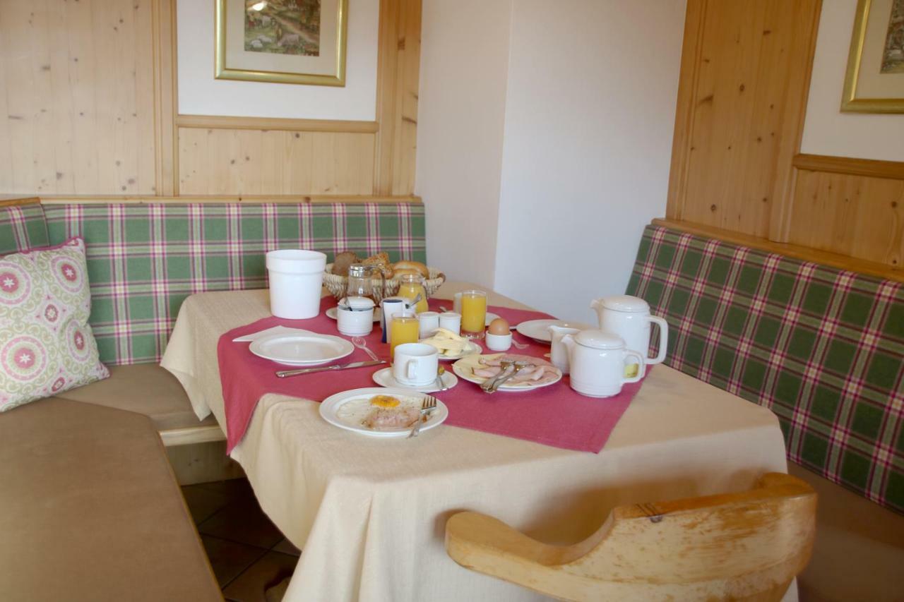Pension Sonnhof Brixen im Thale Exterior photo